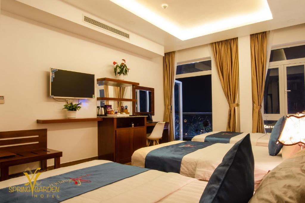 Spring Garden Hotel Lk Long Khanh Extérieur photo