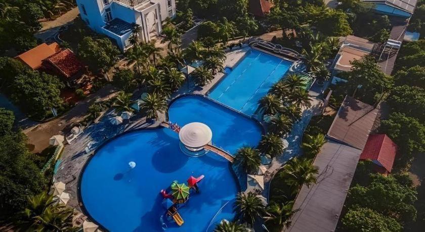 Spring Garden Hotel Lk Long Khanh Extérieur photo