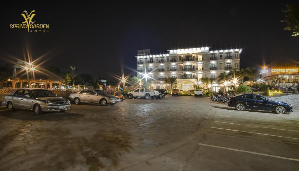 Spring Garden Hotel Lk Long Khanh Extérieur photo